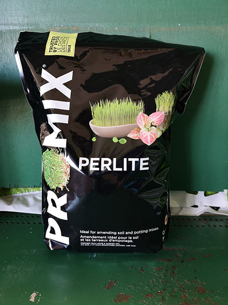 PRO MIX Perlite 9L - $18.50